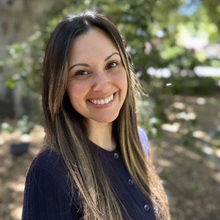 Tracy Casarez-Gonzalez Headshot